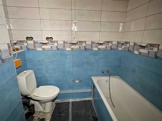 Продам 1 кімнатну ,ЖК Одеський бульвар  Чабани Чабаны