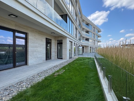 Квартира ЖК Park Lake City з озером,великою терасою і газоном Власник! Підгірці