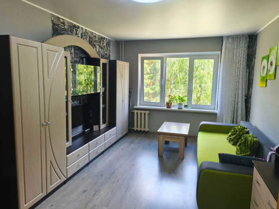 Продам 3-х кімнатну квартиру з ремонтом і частково з меблями! Славутич