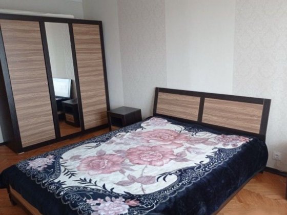 Ексклюзив. Продам чисту світлу 1 кімнатну квартиру в місті Узин Узин