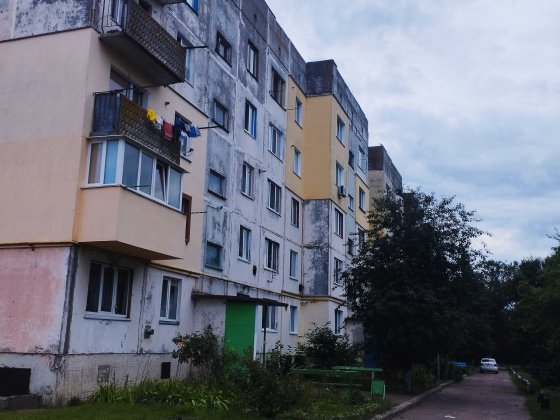 Продам 2-кімнатну квартиру в Баришівці  по вулиці Софійській 22 Баришівка