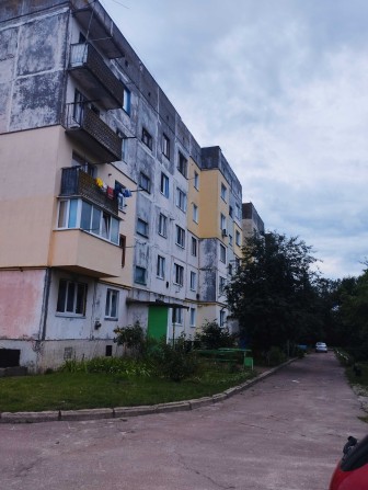 Продам 2-кімнатну квартиру в Баришівці  по вулиці Софійській 22 - фото 1