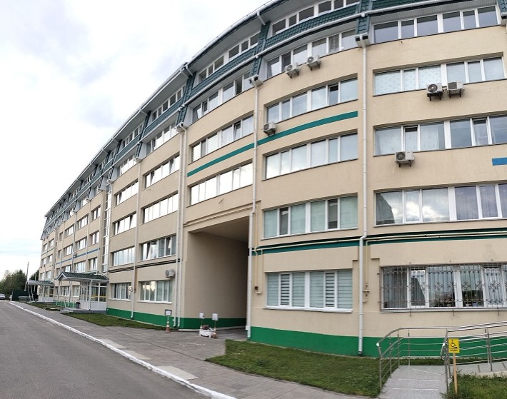 Терміново! Продам 2 к квартиру в Милі - фото 1