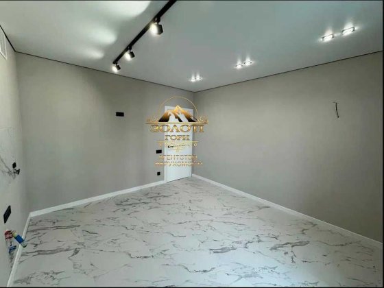 Продаж квартири с.Хотів ЖК"Емоція",квартира з ремонтом,44 кв.м. Хотов