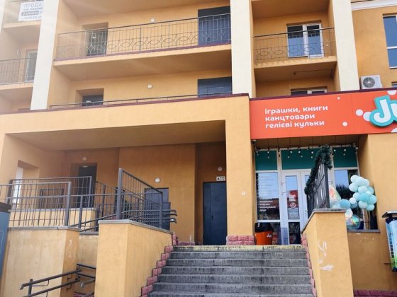 Продам квартиру в хорошем районе г. Киева Чайки