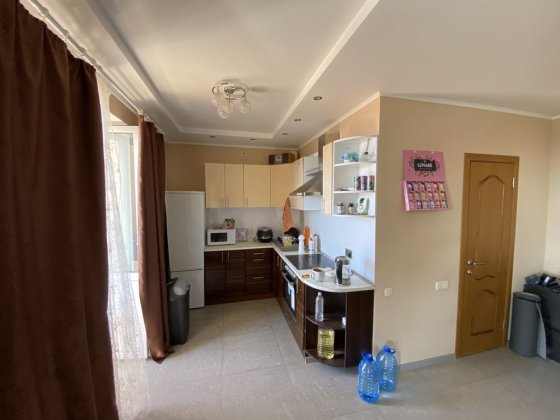 Продам 1к квартиру с ремонтом и мебелью жк чайки ул Лобановського 19 Чайки