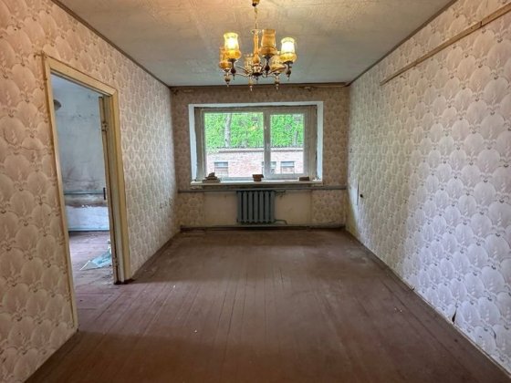 ПРОДАЖ 3-кімнатної квартири в селі Шкарівка Шкарівка