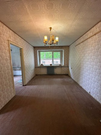 ПРОДАЖ 3-кімнатної квартири в селі Шкарівка - фото 1