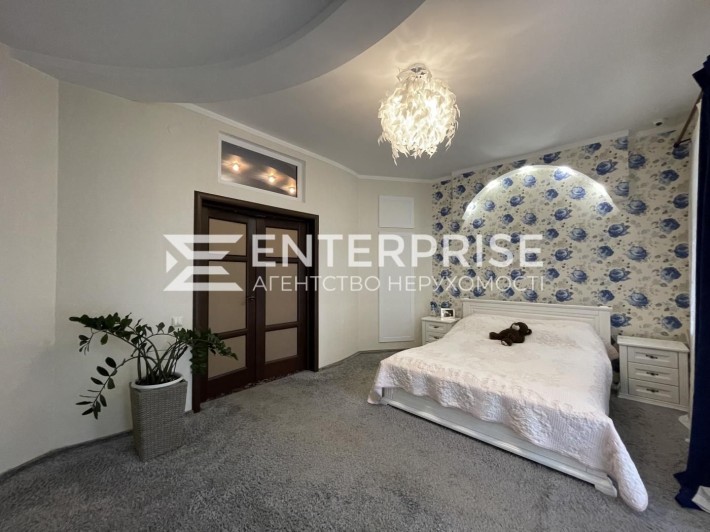 Продаж 2 кімнатної квартири, с.Чайки, метро Житомирська - фото 1