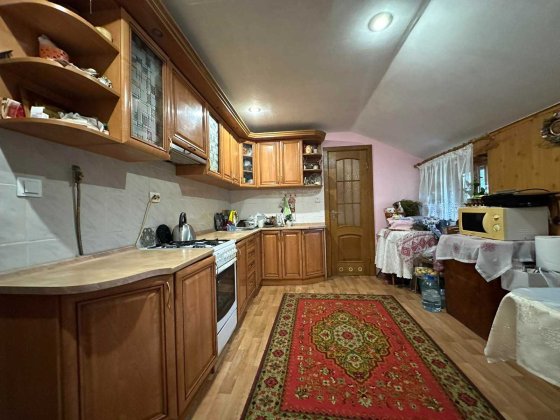 Продаж 3кім. квартири  в смт. Брюховичі на вул. Незалежності Брюховичи