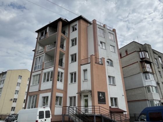 Без комісії! Продам 3-ну квартиру + підвал Жолква