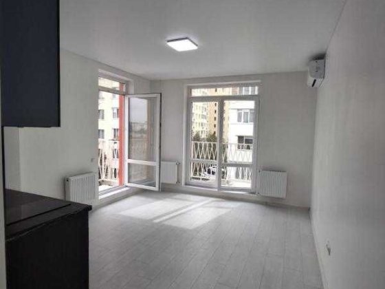 Продам 1-кімнатну квартиру-студію в ЖК “Smart City”, вул. Бочарова Крыжановка
