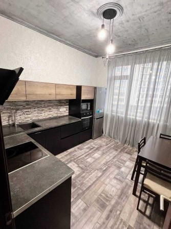 Продам 1 ком квартиру в 21 Жемчужине с ремонтом - фото 1