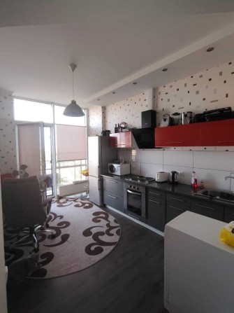 Продам квартиру в 3 Жемчужине - фото 1