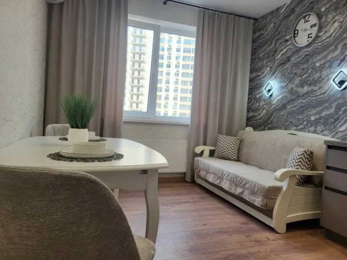 Продам 1 комн.квартиру, новый дом, жк 59-я Жемчужина, ул. Ак. Сахарова - фото 1