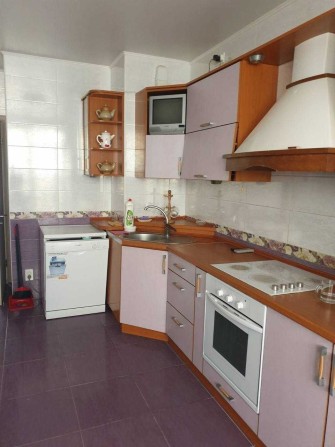 Продам двухкомнатную квартиру с ремонтом. ЖК Радужный 2 - фото 1
