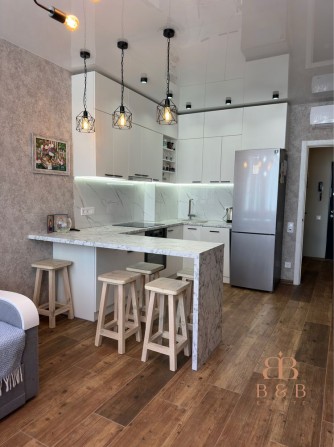 Продам 1-комнатную квартиру в ЖК «Маршал Сити» Хороший ремонт для себя - фото 1