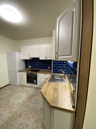 В продаже 2-комнатная квартира (48 м²) в жилом массиве Радужный. - фото 1