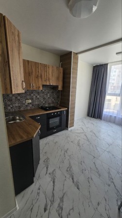 Продам 1 кімнатну квартиру з ремонтом біля Одеси - фото 1