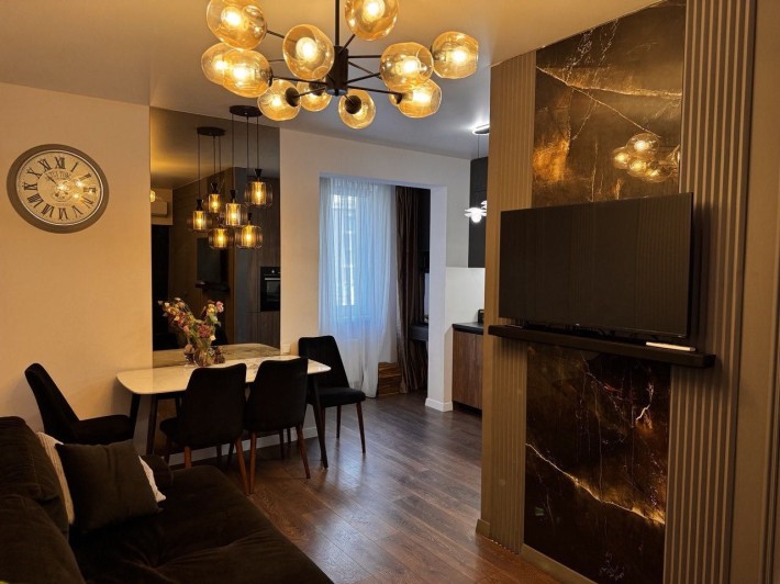 ЖК "57 ЖЕМЧУЖИНА"- 2-ком, квартира, 60м2, с ремонтом! КАДОРР ГРУП - фото 1