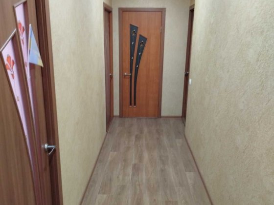 Продам 3 -х кімнатну квартиру. Златопіль