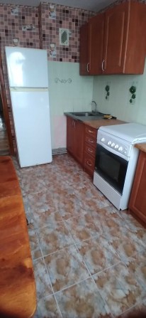 Терміново продам 3  кім. квартиру в м. Вільнянську по вул.Металістів. - фото 1
