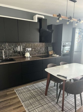 Продам квартиру Бровари Атлант на Киевскій - фото 1
