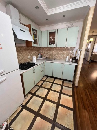Продам 3к квартиру з Якісним Ремонтом! Розвинена інфаструктура. ГАЗ!!! - фото 1
