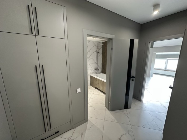 Продам квартиру з увагою до деталей в кращому мікрорайоні міста - фото 1