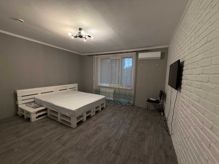 продаж 1-кім. квартири по вул. Москаленка 8б - фото 1