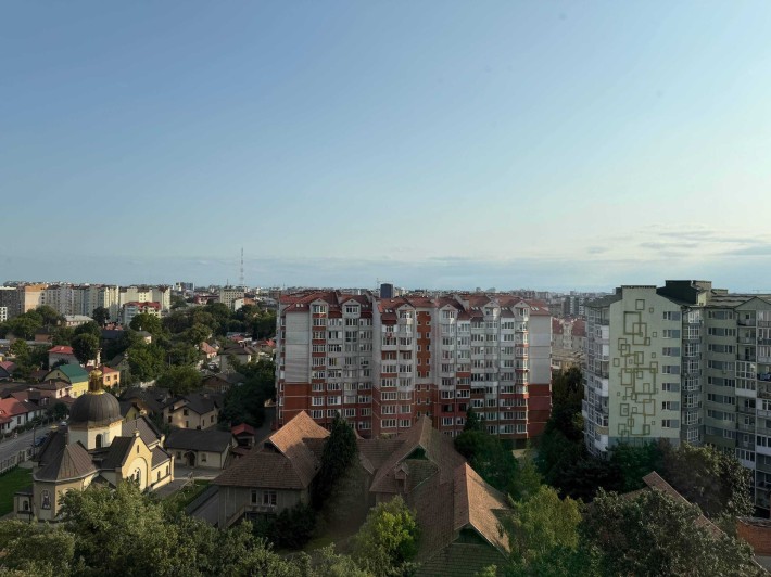 Продаж 2 км квартири з ремонтом в центральній частині міста - фото 1