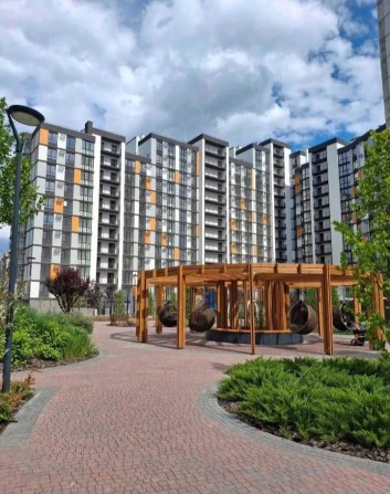 Без комісії, ЖК Атмосфера, 1к квартира 35м², більше 3х років - фото 1