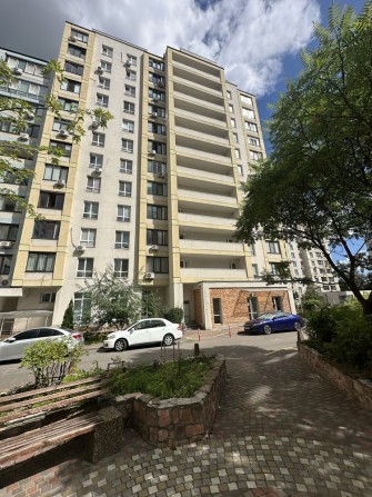 Простора 2-кімнатна квартира, Вишневе, ЖК «Акварелі 1» - фото 1
