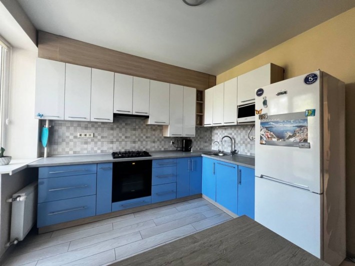 Продам 1к квартиру 42 м.кв. з ремонтом, все залишається 47000 $ - фото 1
