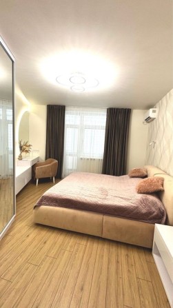 Продам велику 3-х кімнатну квартиру з ремонтом. Є відновлення - фото 1