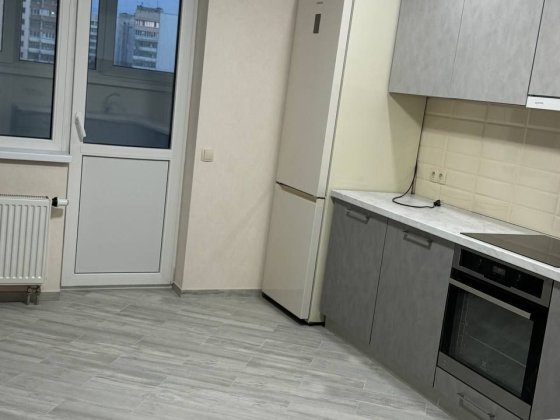 Власник, Симоненка 111 Бровары