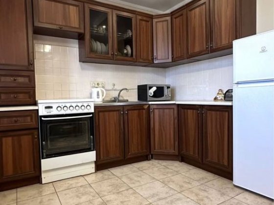 Чудова квартира у Вишневому на Машинобудівників 17 Вишневе