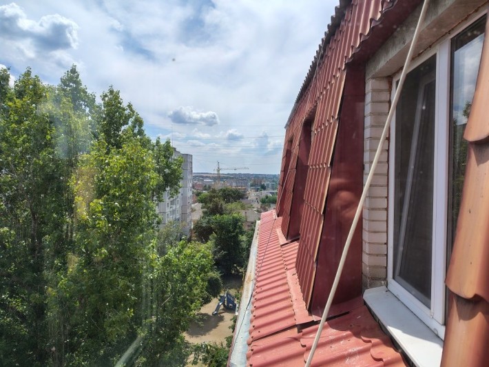 Продам 1 кімнатну квартиру в центрі міста! - фото 1
