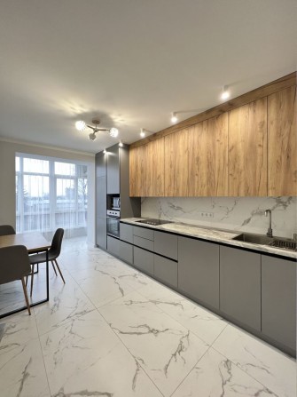 Продаж 1 кім в Центрі ЖК Містечко центральне - фото 1