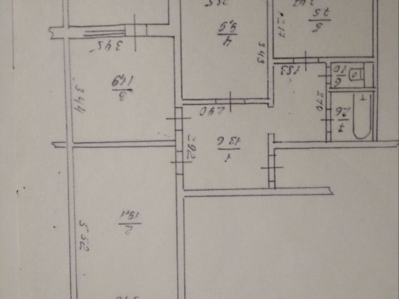 Продам трикімнатну квартиру в місті Бровари, вул. Грушевського Бровары