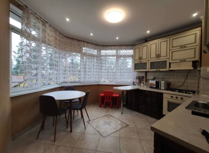 Продаж квартири з ремонтом від хазяїна! - фото 1