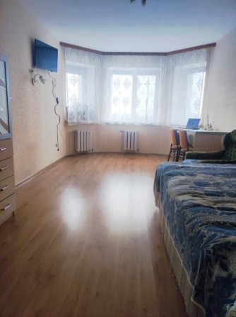 Простора квартира 48м2 в центрі Бучі - фото 1
