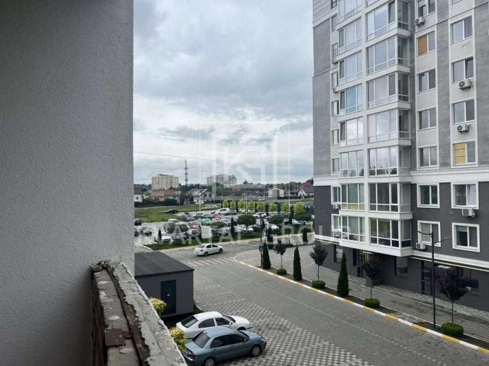 Терміновий Продаж! 2к квартири+кухня вітальня з ГАЗОМ-Балкон 4м2 - фото 1