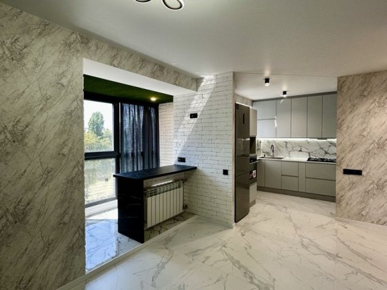 Продаж квартири з авторським ремонтом у центрі міста Кременчуг