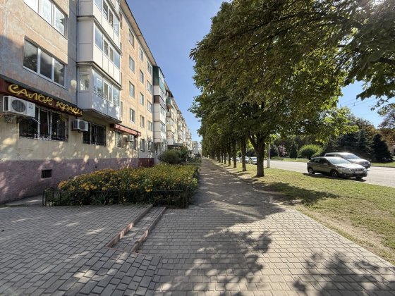 Продаж 3-кімнатної, проспект Свободи, район зупинки Вадима Пугачова, Кременчуг