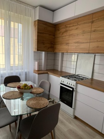 Продам 3-ьох кім.квартиру мкр Східний 2(автономне опалення) - фото 1