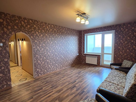 Східний 2, продам 2-х кімнатну квартиру Незалежності України 4 Кривой Рог