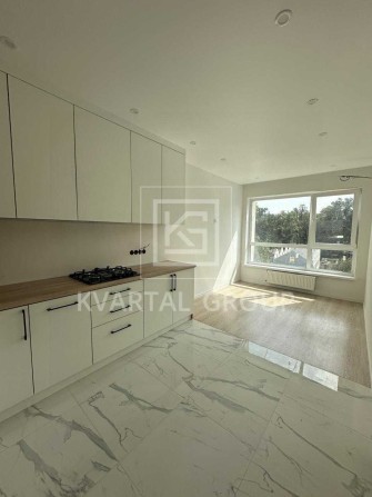 Сертифікат! Продам ГАРНУ 1к з ремонтом, меблями. Газ. ЦЕНТР МІСТА. - фото 1