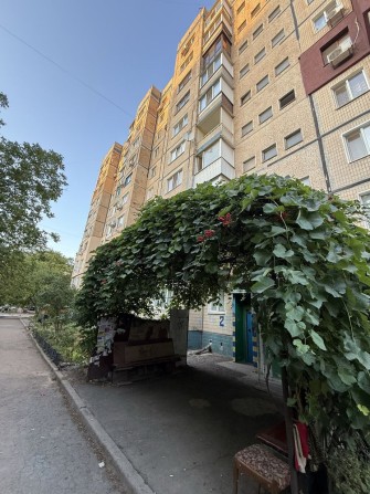 Продам 3х комнатную квартиру на 173м квартале - фото 1