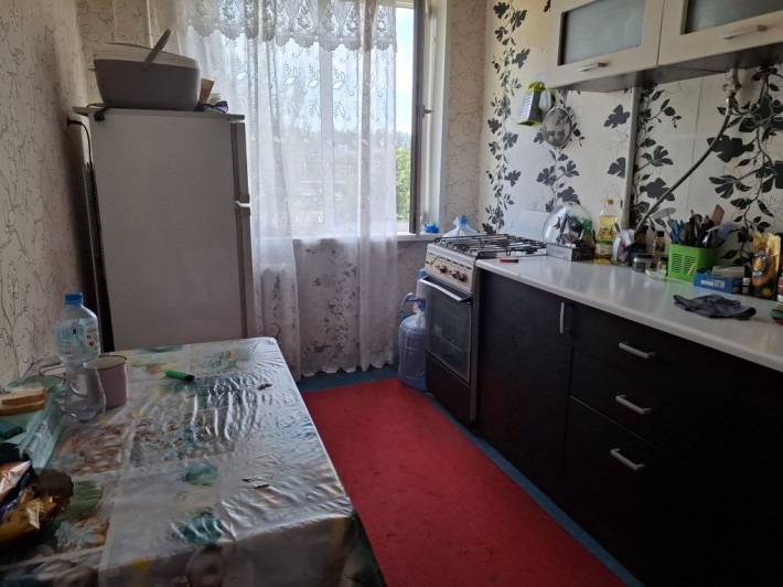 Продам 2х кімнатну квартиру на Космонавтов - фото 1